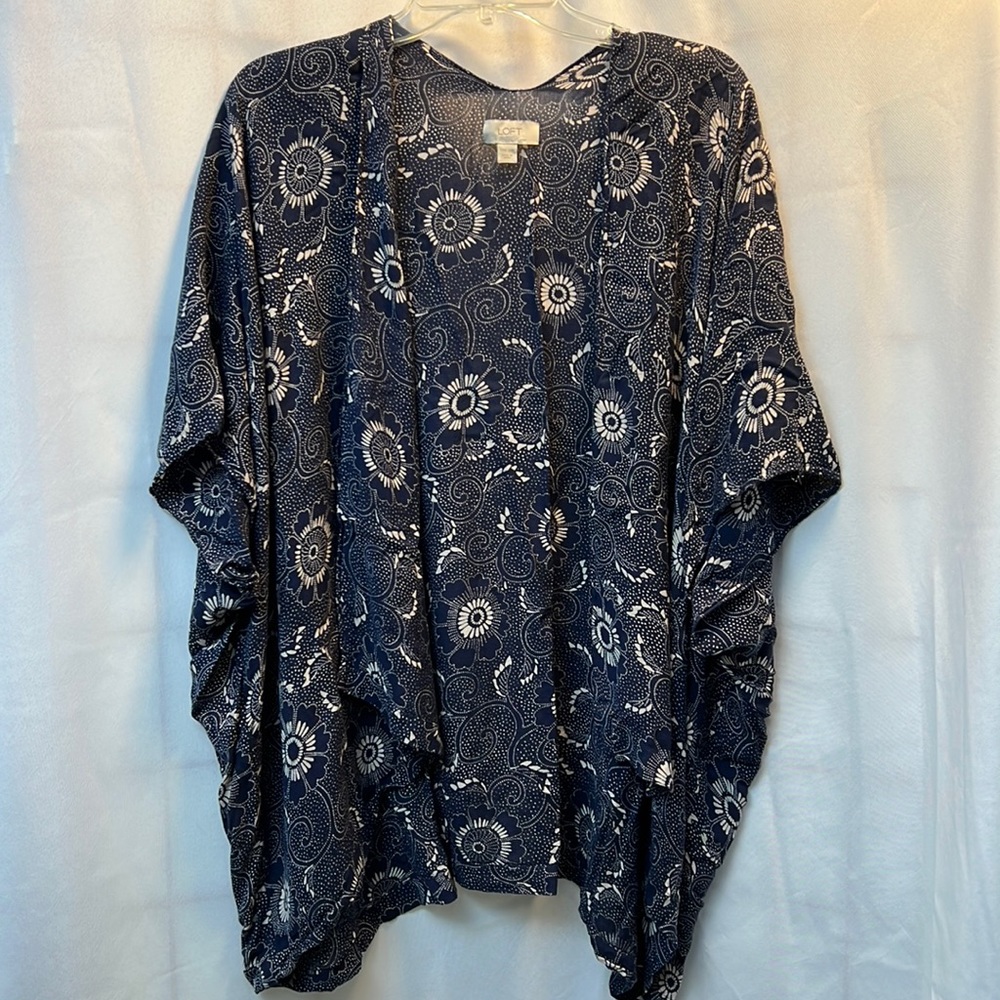 Shaw blue and tan floral